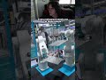 Every restaurant needs one of these robots