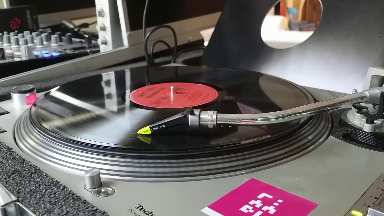 Pomassl - Rubber Taggs + Proof Woofer (Remix)