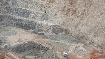 Quarry blasting