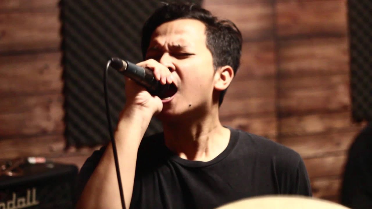 Download Lagu Ghea Feat Ricki Fm Mp3 Mp4 3gp Flv