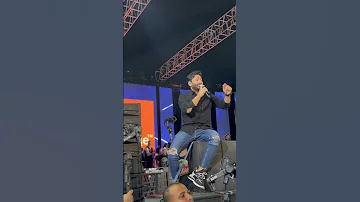 تامر حسني يكشف عن كلمات جديدة لأغنية كل مرة 