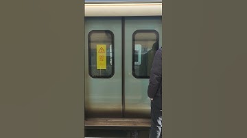 Thameslink Class 700 Doors Opening #shorts