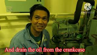 How to change oil reefer machine compressor...Model- BITZER Type: 2DES-2Y-40S