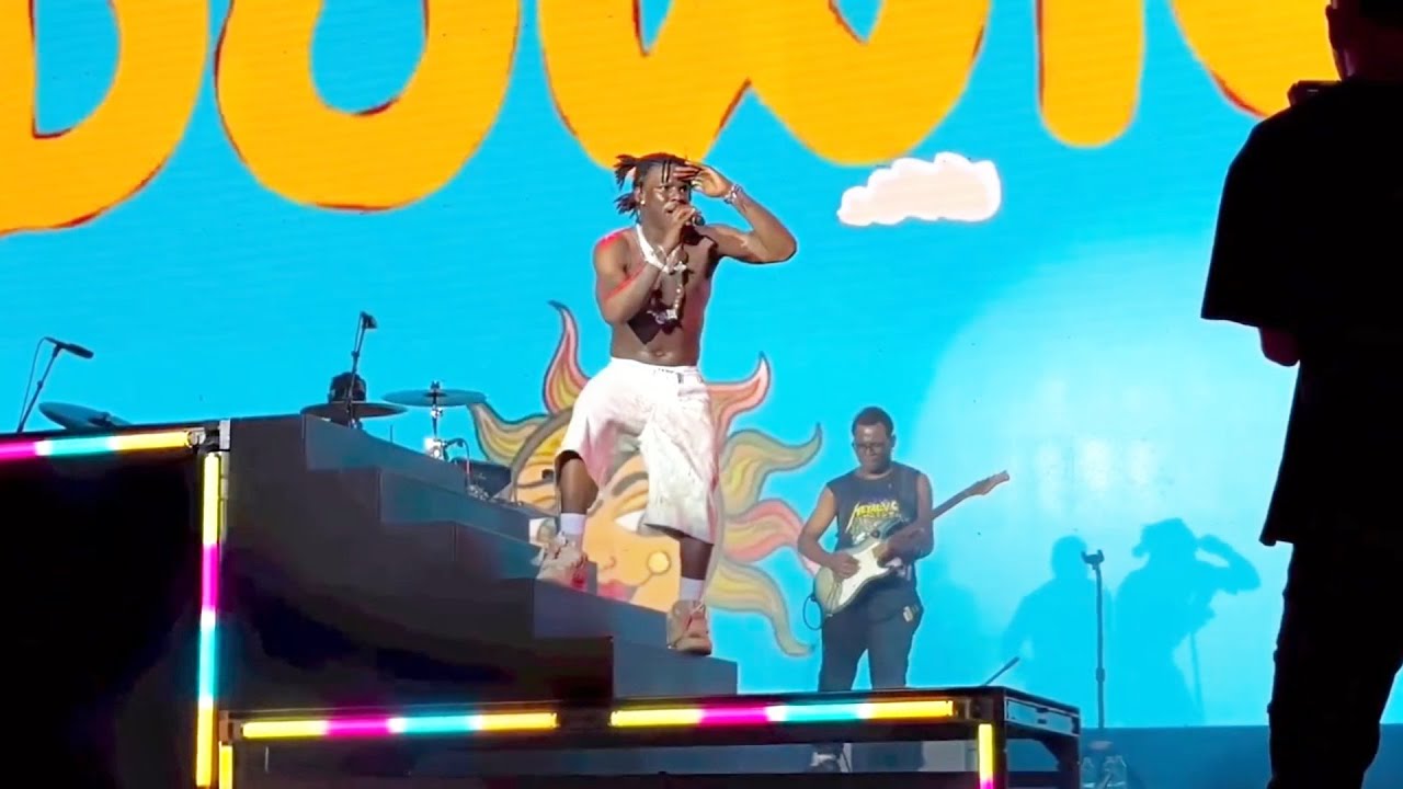 Watch Rema Most Beautiful Live Performance of Calm Down At AFRONATION