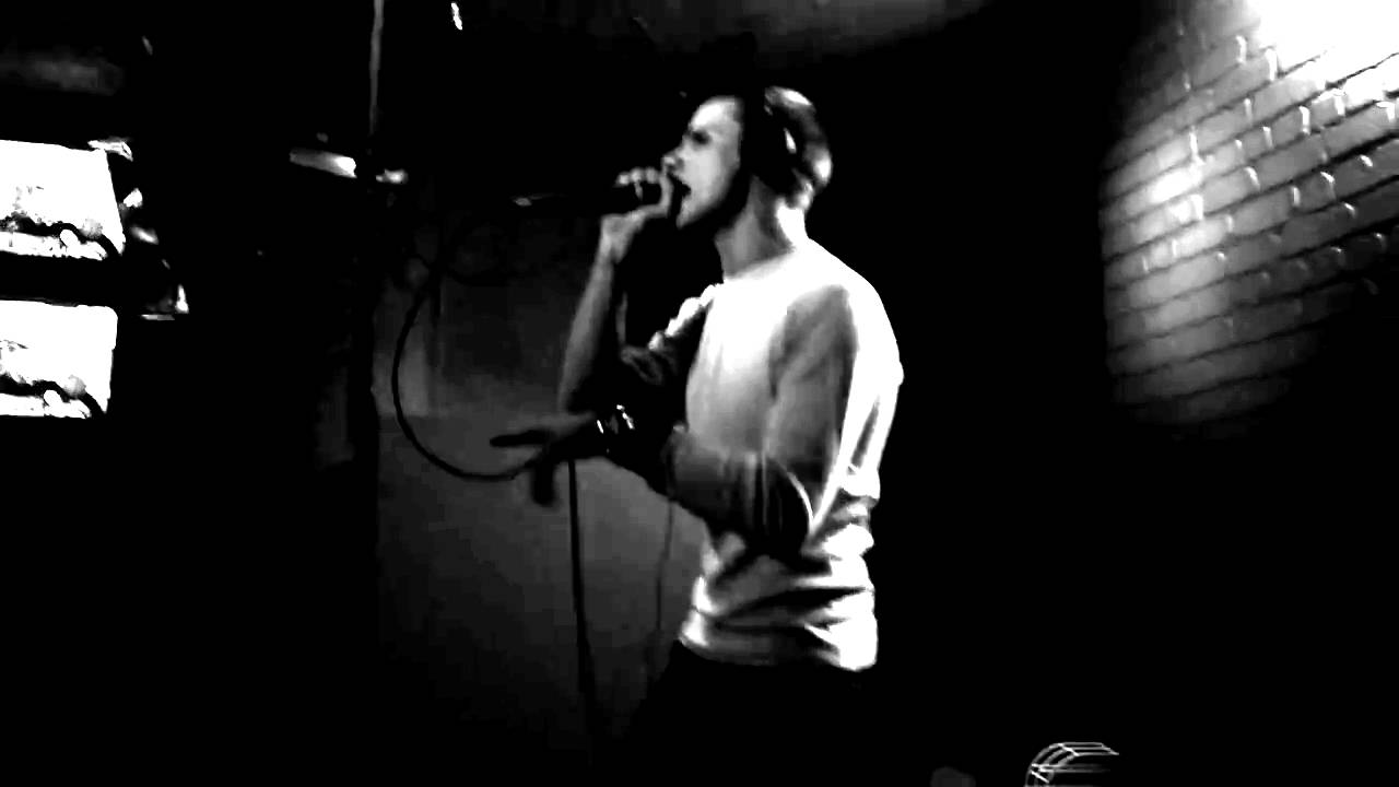 SAM PERRY VS AARON RUTTER - YouTube