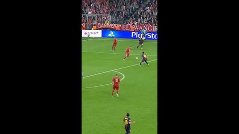 🔥RIBERY SKILLS🔥    #shorts #skills #championsleague #subscribe #ribéry #football #new #bayernmunich