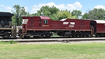 Norfolk Southern Geometry Research Train
