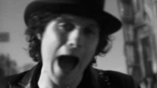 Henrietta by The Fratellis (Music Video)