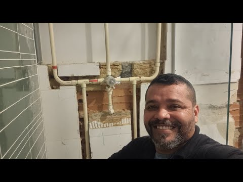 instalação de água quente e fria e descarga base!!!!