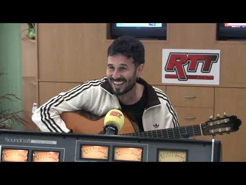 Imparable viene Antoñito Molina con su canción
