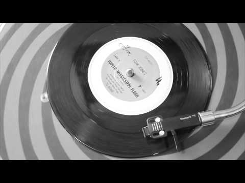 Tom Jones Tupelo-Mississipi