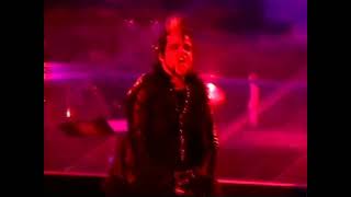 Watch Rock Star Supernova Underdog video