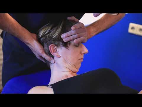 Video: Manuele Therapie Voor Osteochondrose Van De Cervicale Wervelkolom Met Video