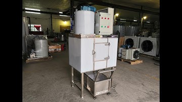 Small flake ice machine, 0.3T/day.