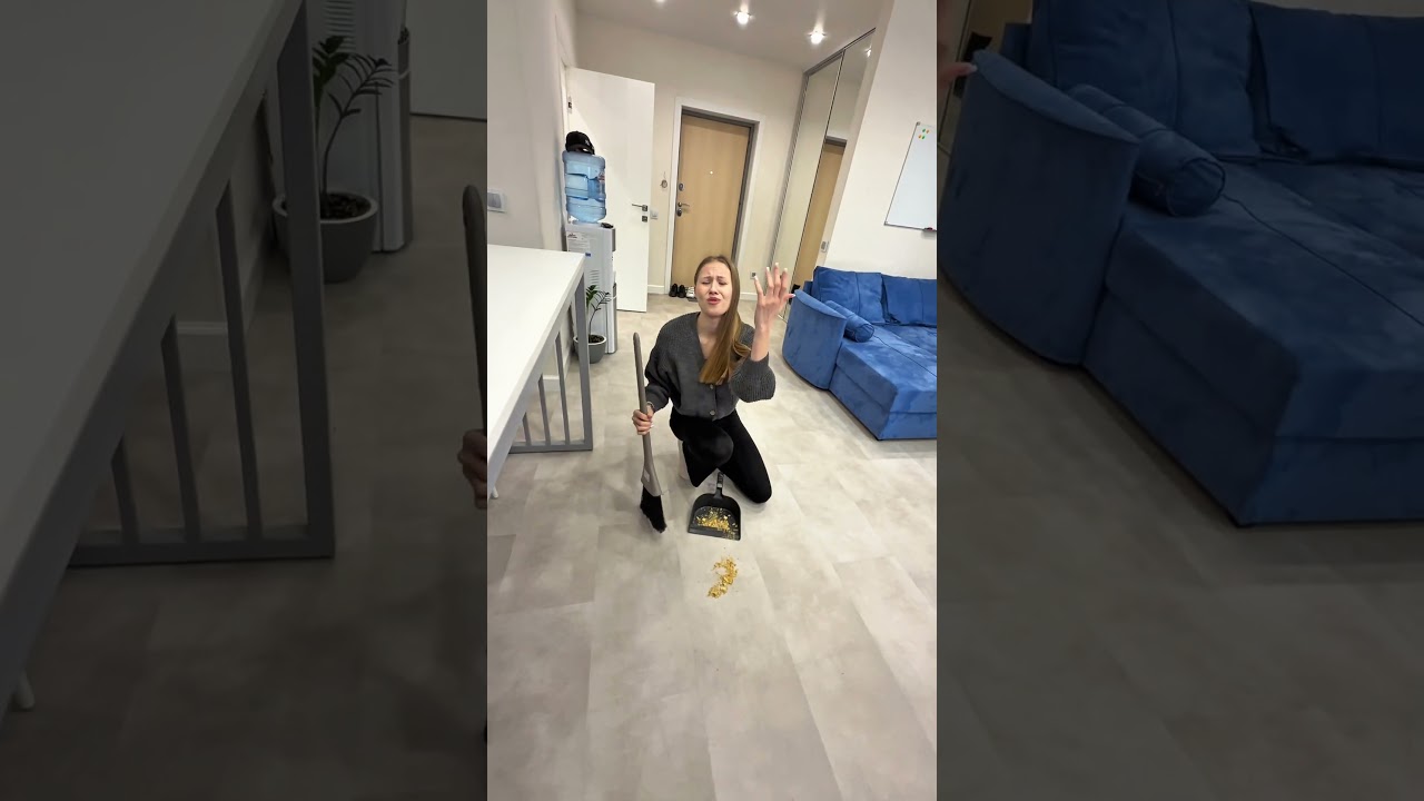 Cute cat mode cleaning🐈😱♥️