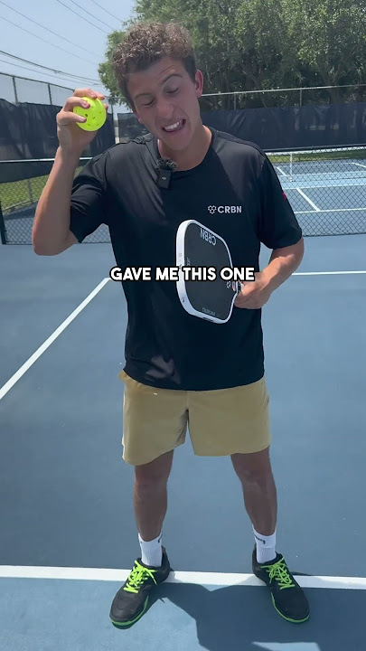 How to hit a top-spin lob in pickleball! #pickleball #pickleballtips