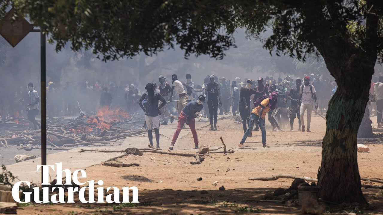 ⁣Deadly riots in Senegal after conviction of opposition leader Ousmane Sonko