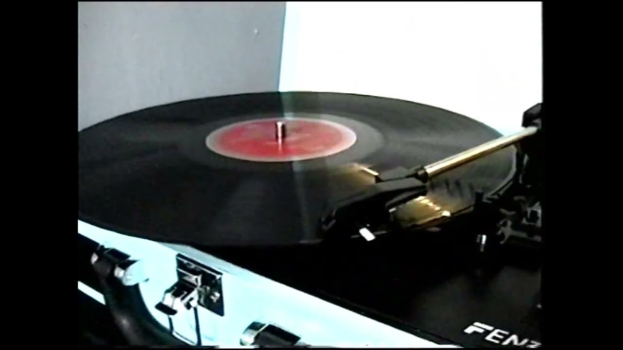 Fenton RP115 3-speed portable record player (with upgraded cartridge)