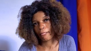 Regardez Ce Que La Copine De Sa Femme Lui Demande De Faire