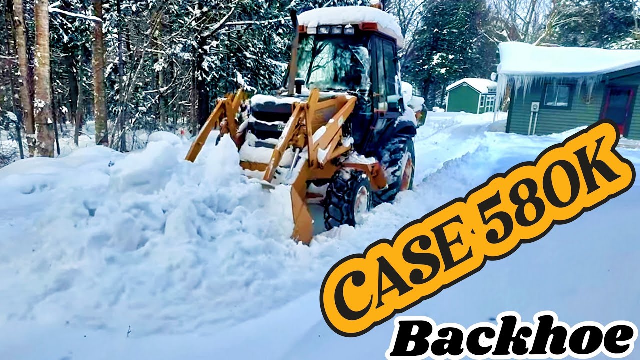 1989 CASE 580K BACKHOE - Plowing SNOW at the Cottage