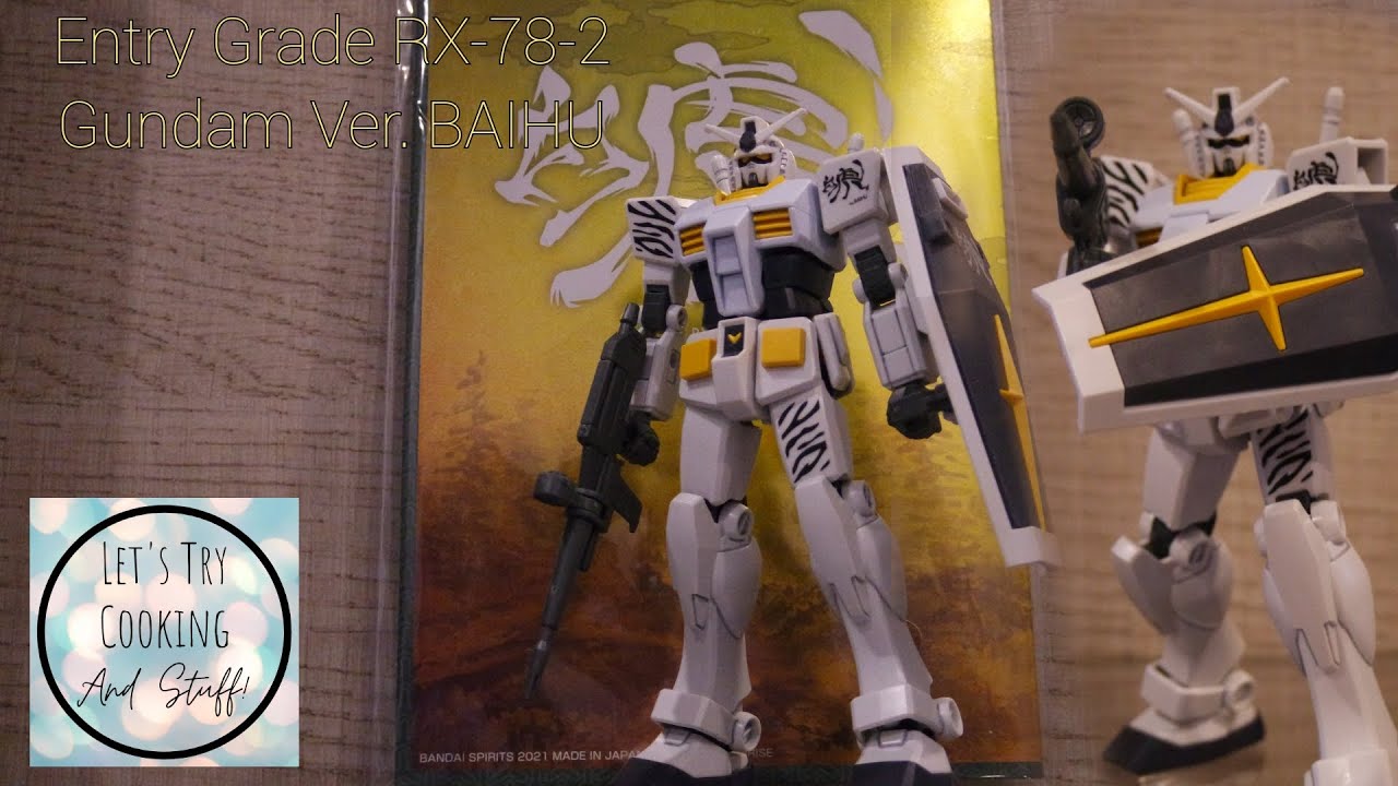 Building Bandai Entry Grade RX-78-2 Gundam Ver. Baihu (White Tiger