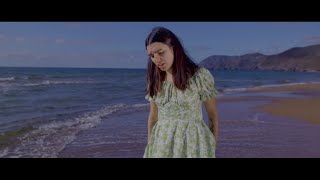 Ana Cano - Difícil De Querer Videoclip Oficial