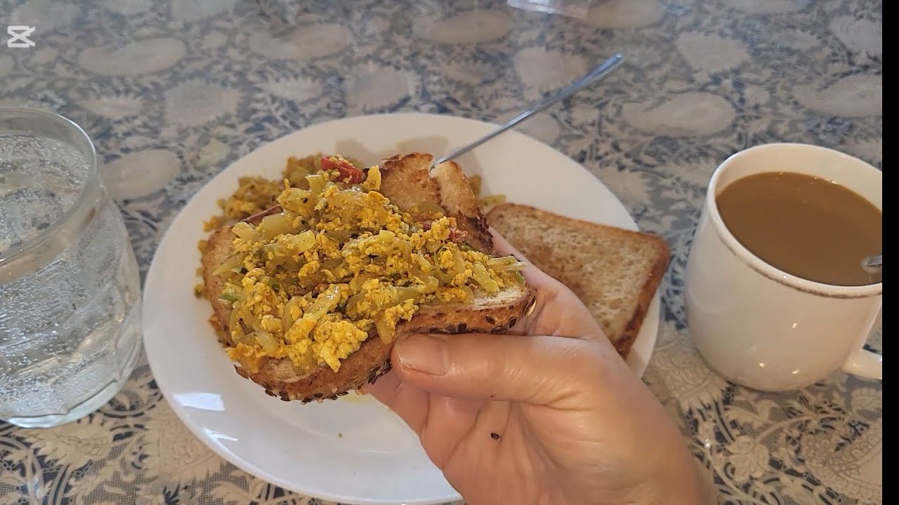 My favorite beautiful yummy healthy breakfast meal 😋 enjoy with saadamazedaarkhaana 💕 