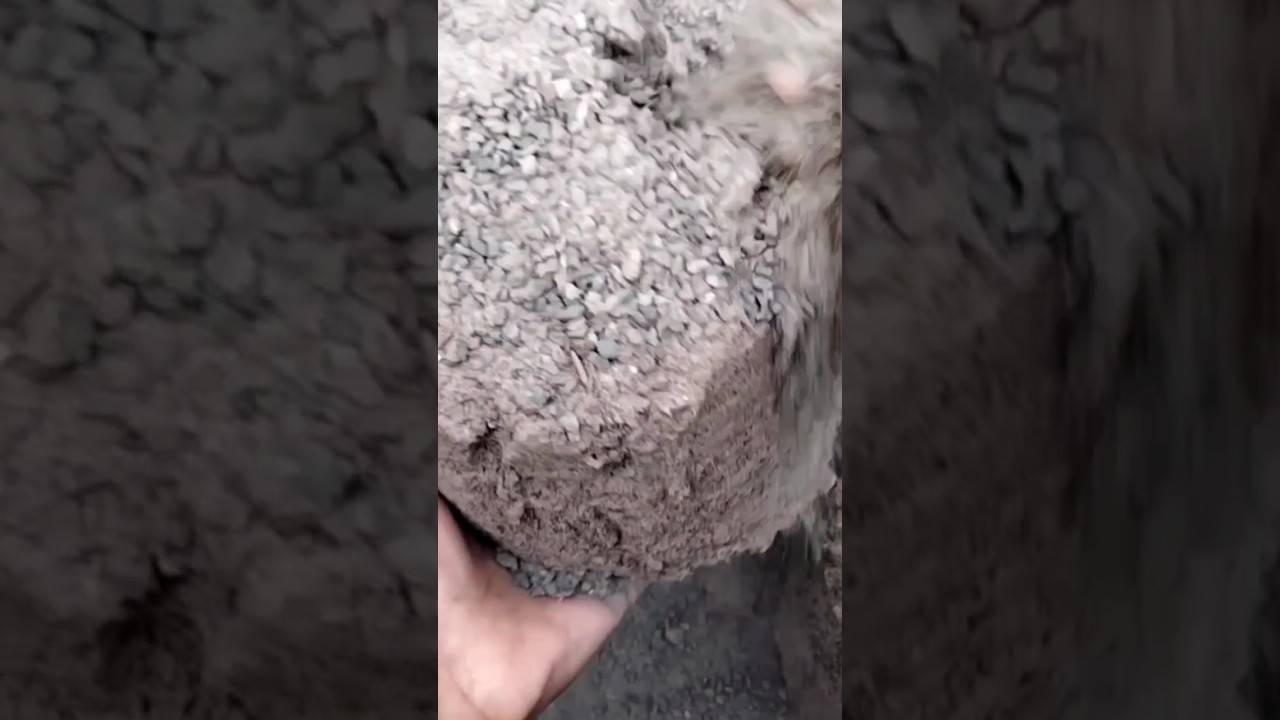 BLACK CONCRETE DRY FLOOR CRUMBLE 😋 