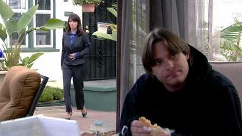 ./shutdown 1x08: The Job part 1 - High Quality!