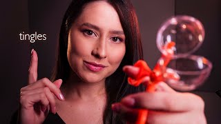 ASMR My favorite triggers for sleep 😴 visual, fabric scratching, hand movements [Portuguese]