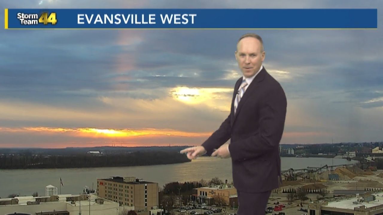 Tracking rain showers beginning tonight - YouTube