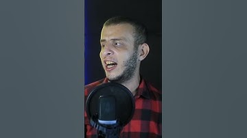 🌙 تلاوة تأخذك بعيدًا عن ضوضاء الدنيا، إلى سكونٍ لا يعرفه إلا قلب خاشع يسمع القرآن بروحه 💫