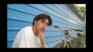 Wacko Genius x SketchOne - PAPERMAN (music video)