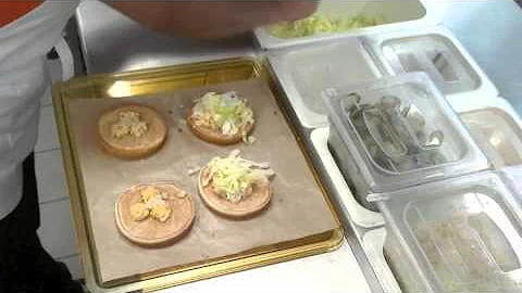 Cosa contiene il pane del McDonald?