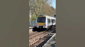 Chiltern railway class 168 passing through kings Sutton #train #trainsim #severnvalleyrailway
