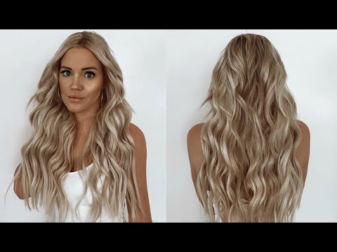 video about 220g Platinum Blonde 60# Clip In Hair Extensions 22