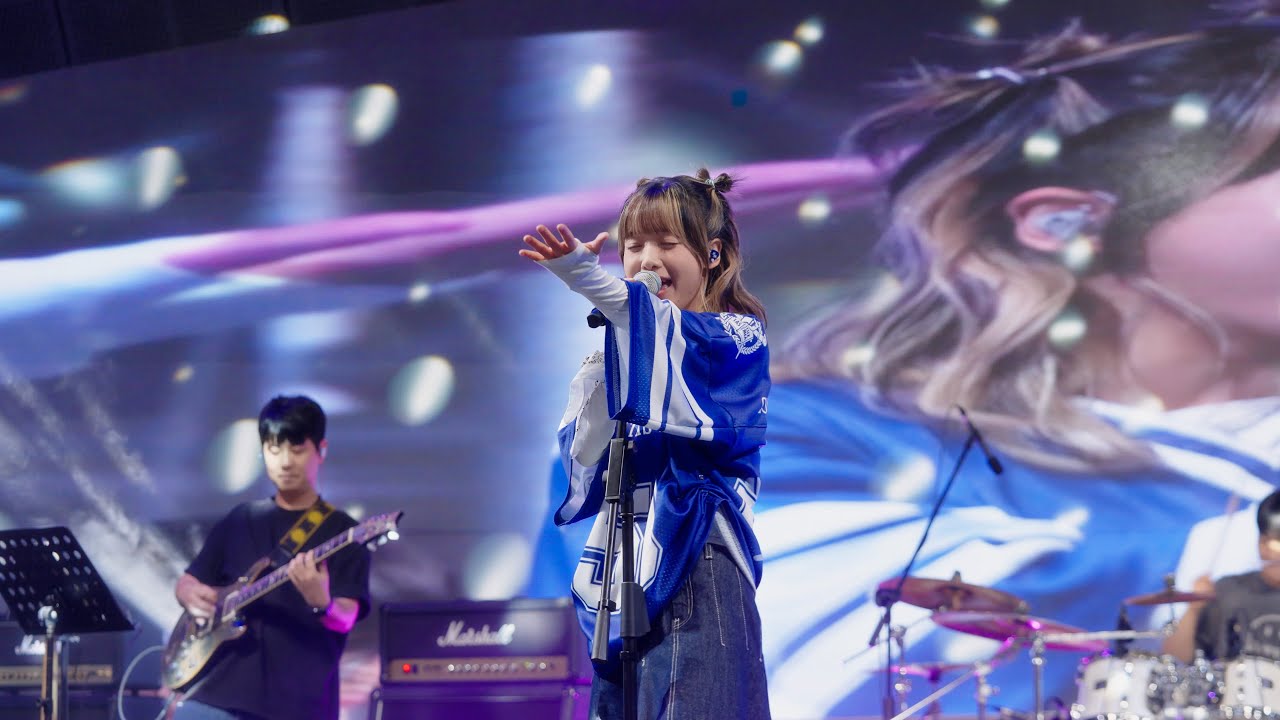 [LIVE] 한로로 (HANRORO) – 시간을 달리네 (2025 서울대학교 가을축제 폐막제)