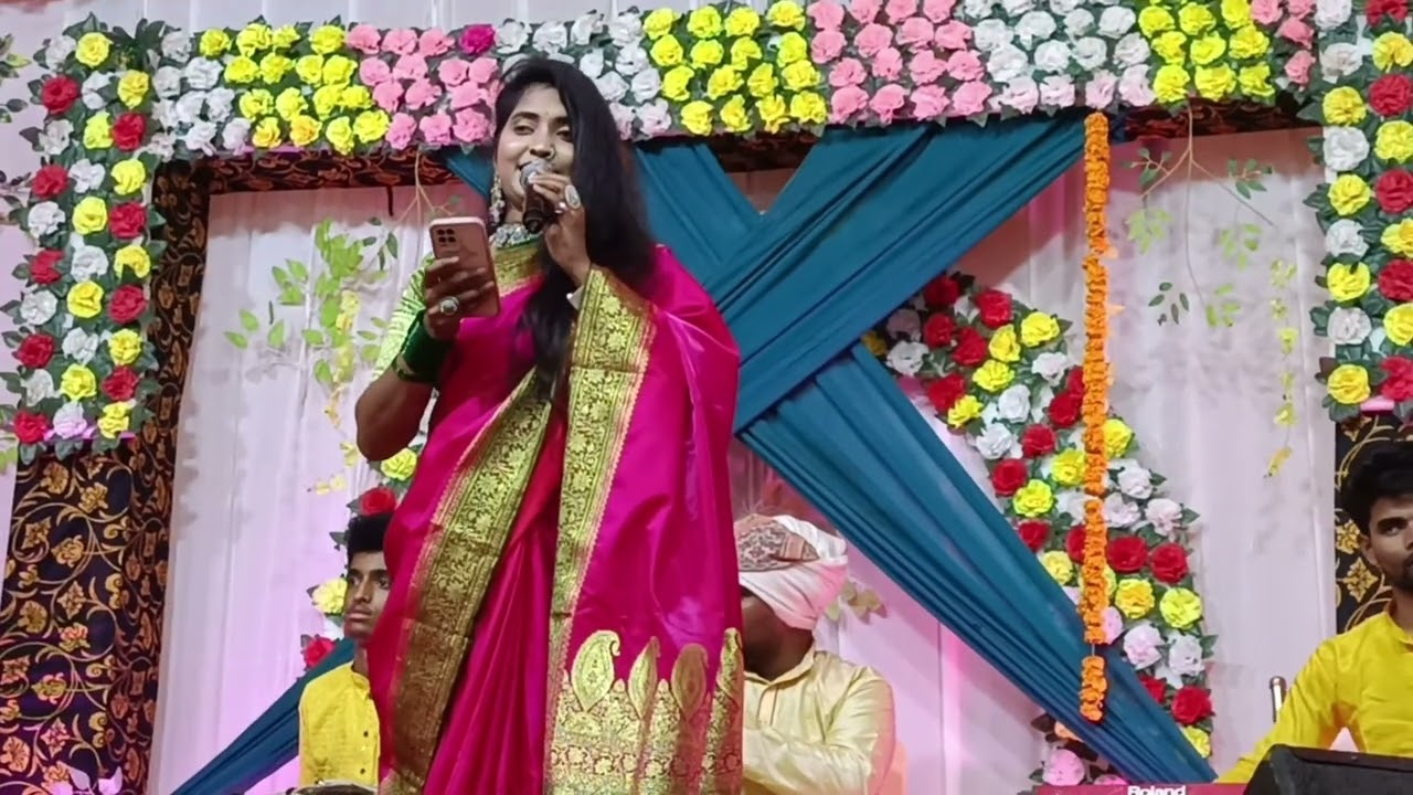 Shalni singh स्टेज शो बहुत ही सुन्दर ओर मज़ेदार विडियो 