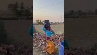 snake prank 🐍🤣 #publicreaction #comedy #reaction #ytstudio #foryou #trending #india #funny