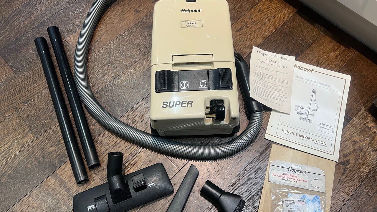 Hotpoint 3370 cylinder vacuum cleaner Hoover vintage