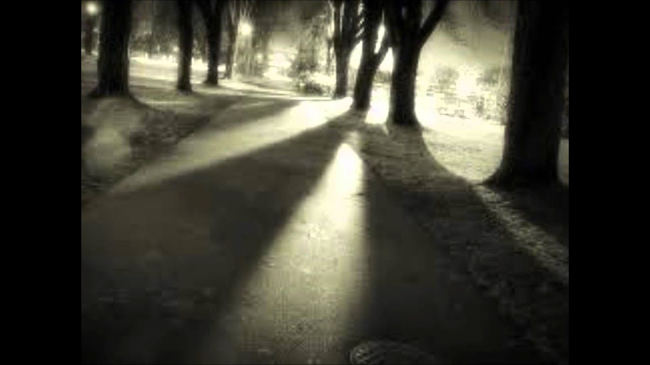 Guarda SHADOWS- JAGO YANG su YouTube Guarda SHADOWS- JAGO YANG su YouTube