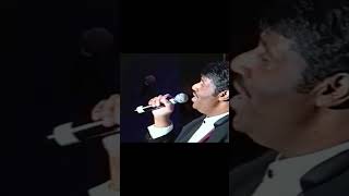 WILLIAM PACE SHOW - William sings "Over the Rainbow" by Harold Arlen from the heart of the Midwest!