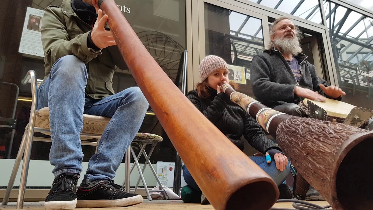 Didgeridoo meets on Clemens Gallerie LIVE ♪♫♪♫ YouTube