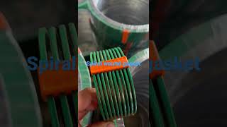 China spiral wound gasket manufacturer whatsapp： 86 18032510440