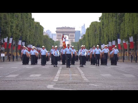 Vidéo: Célébrez Le 14 Juillet Au Bal Des Pompiers - Réseau Matador