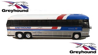 Greyhound (MCI MC9 Crusader II)  Autobús a Escala