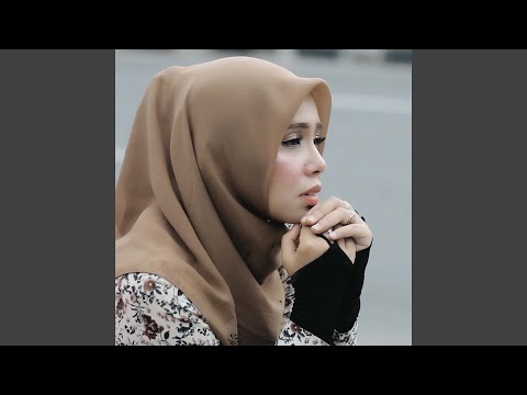 Budi Banagari - Vanny Vabiola