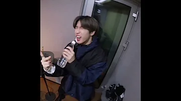 3RACHA Having Fun While Producing With VERSACHOI Stray Kids 