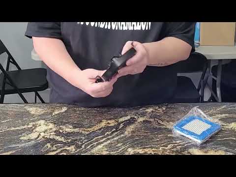 Unboxing of Briggs & Stratton push mower starter