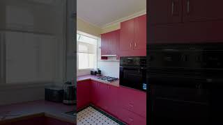 2/48 Golf Links Avenue, Oakleigh